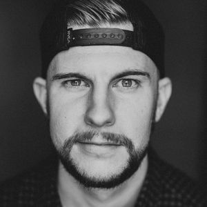 Meet your Posher, Brady